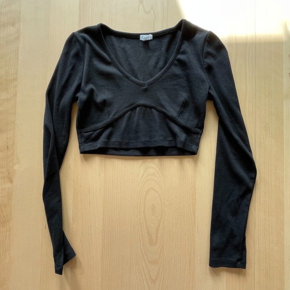 3For$20/Garage Crop Top With Long Sleeves - Picture 3 of 7